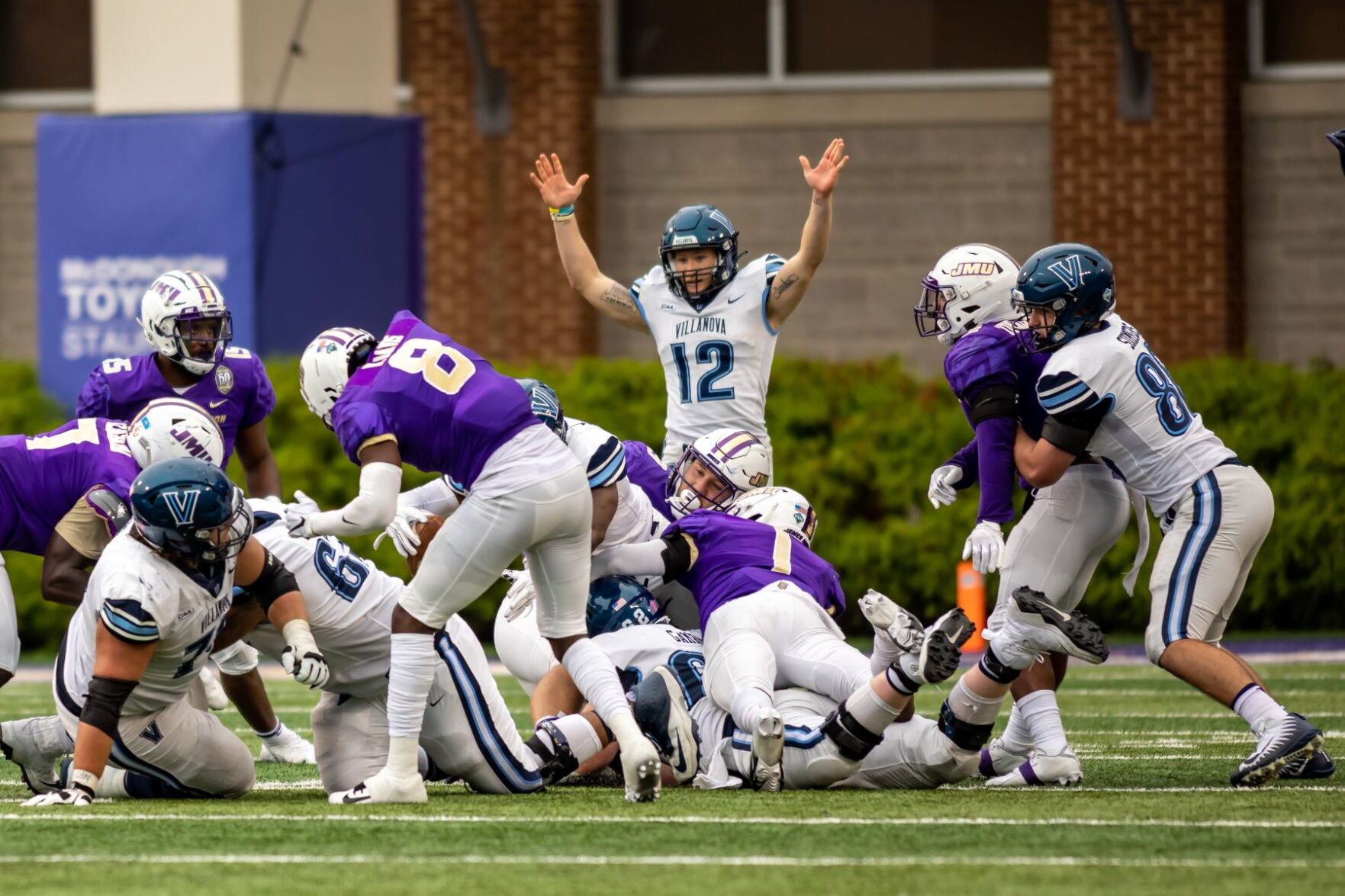 Villanova vs JMU football_5.jpg